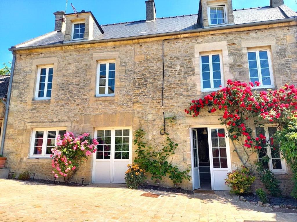 Chambres D'Hotes De Charme Entre Bayeux Et Les Plages Du Debarquement Sommervieu 외부 사진